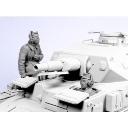 German tank crew.  Winter 1941-43.  Two figures. 