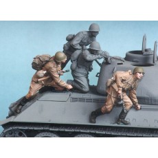 Soviet motor rifle troops №4. Summer 1943-45.  Two figures. 