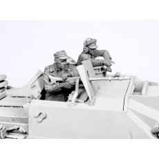 German StuG crew.  Summer 1943-45.  Two figures. 